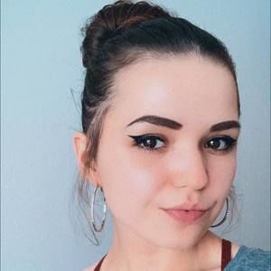 Meet your Posher, Annie